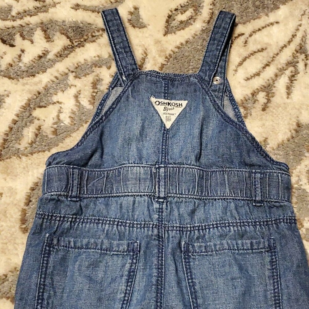 OshKosh B'gosh Vestback Chambray Denim Overalls 18 months Blue Snap Pants V3 - Picture 6 of 8